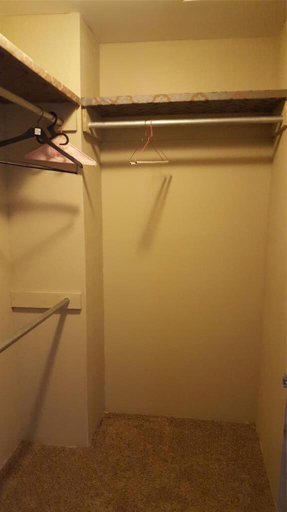 Building Photo - 312 N 6th St