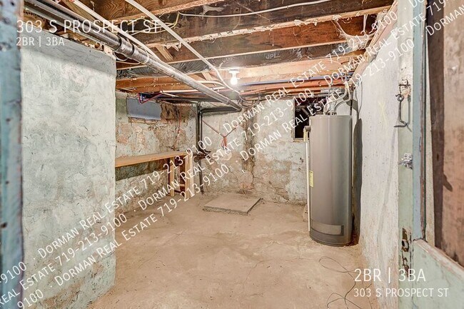 Building Photo - 303 S Prospect St