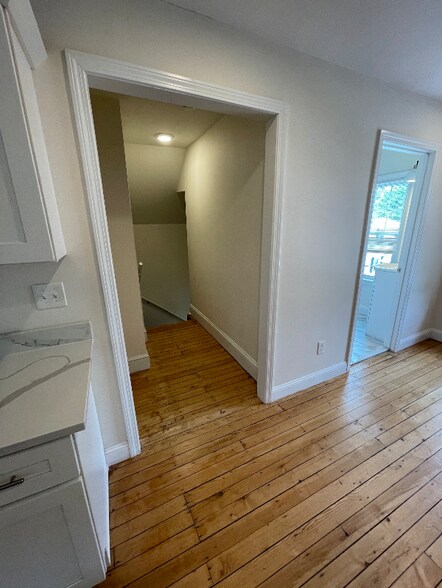 Building Photo - 21 E Transit St