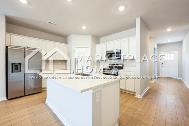 Building Photo - 154 SOUTHERN Trl