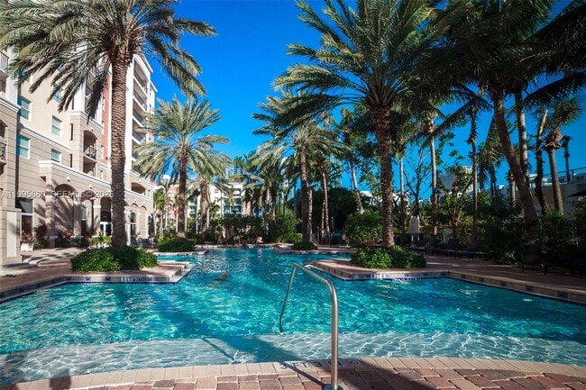 Building Photo - 17100 N Bay Rd