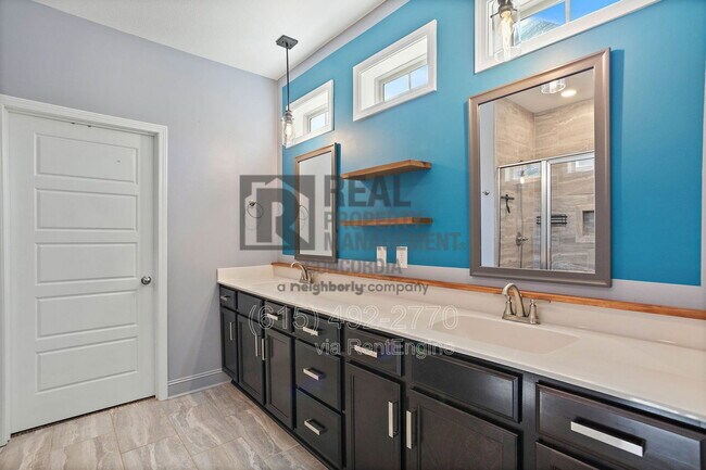 Building Photo - 338 Crusaw Dr