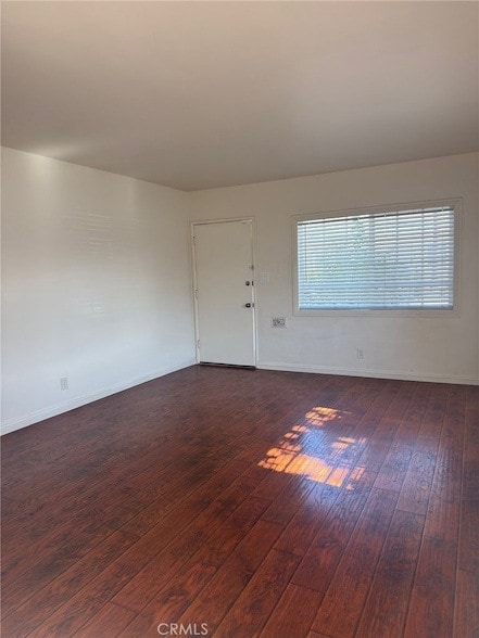 Building Photo - 615 S Almansor St