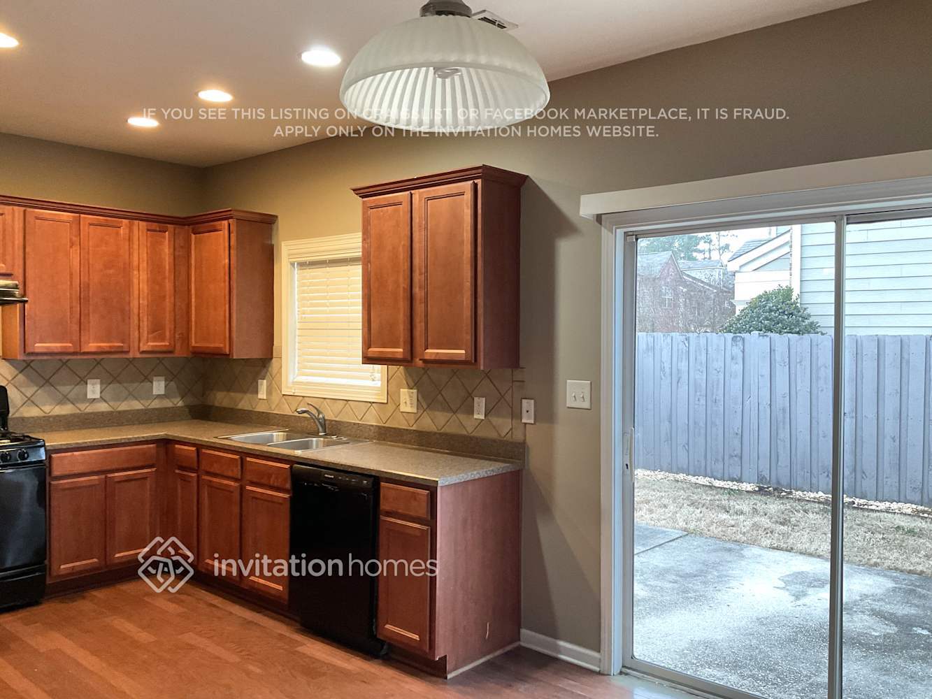 Building Photo - 1632 Coleville Oak Ln