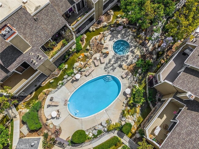 Building Photo - 3740 S Bear St