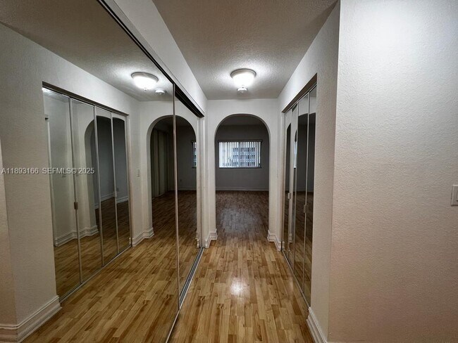 Building Photo - 10700 NW 66th St