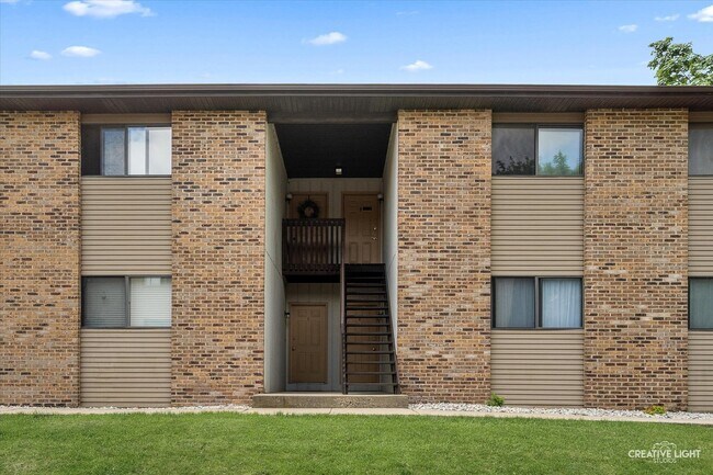 Primary Photo - 391 S Collins St