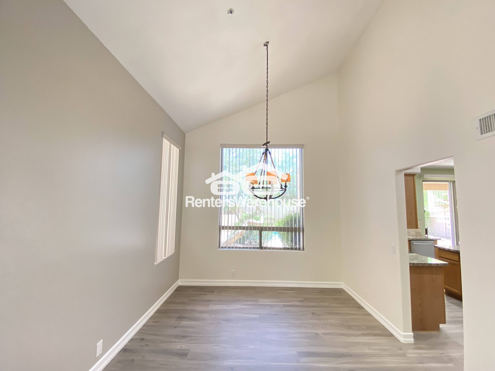 Building Photo - 9121 E Nittany Dr