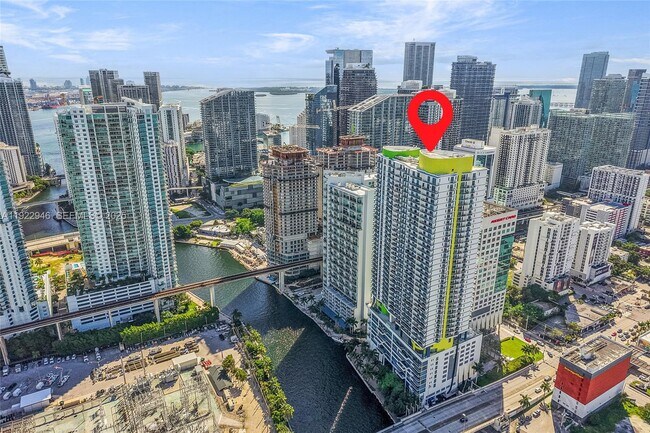 Building Photo - 185 SW 7th St