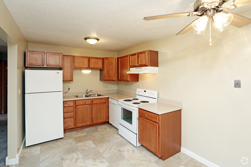 Kitchen - Taylor's Place Apartments