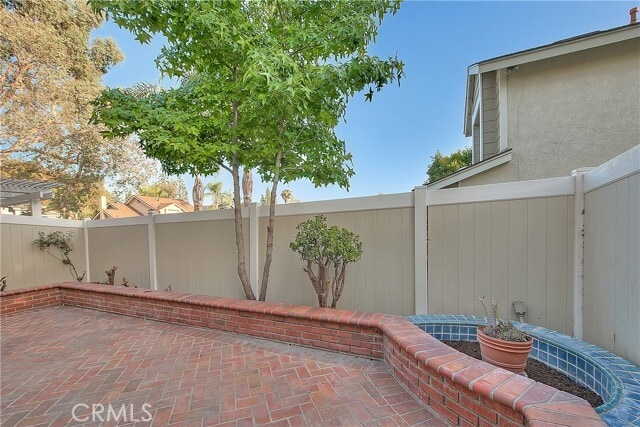 Building Photo - 26222 Fern Glen