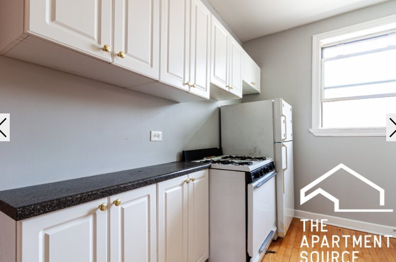 Building Photo - 552 W Aldine Ave