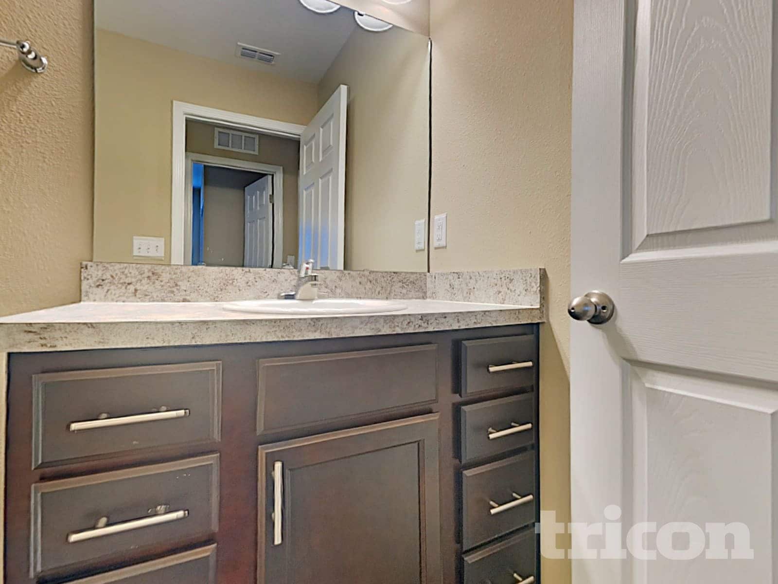 Building Photo - 4333 Campus Hills Cir