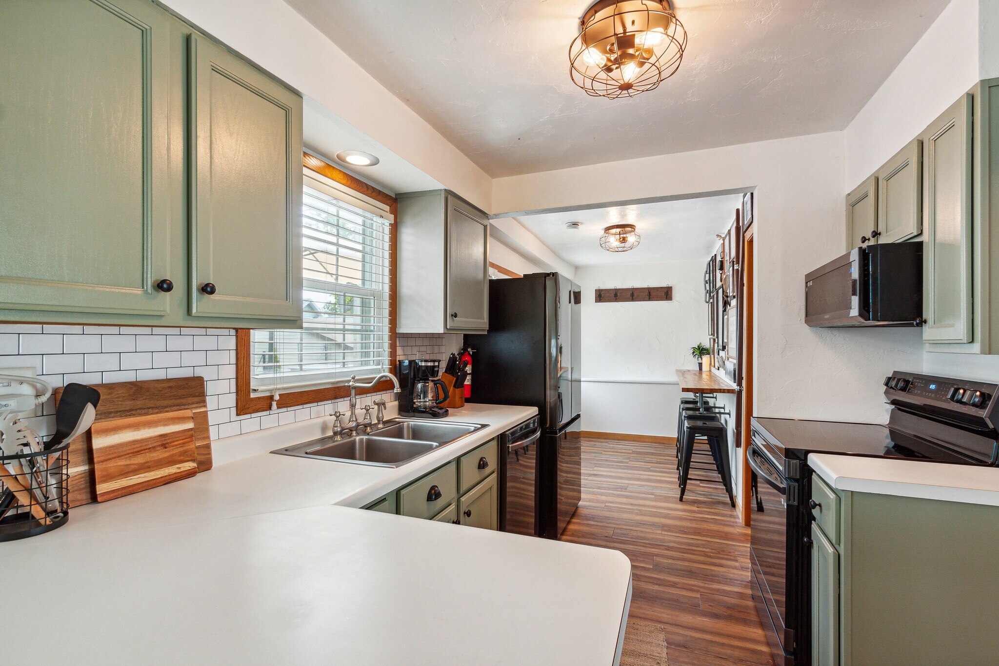 Building Photo - 240 Koshkonong Dr