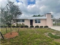 Building Photo - 1305 Carr Dr