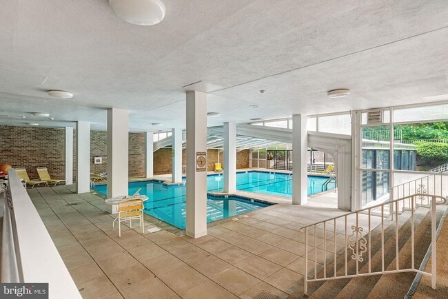 Building Photo - 4100 Cathedral Ave NW