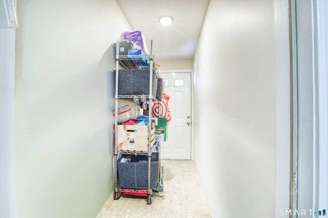 Building Photo - 26 Haviland St