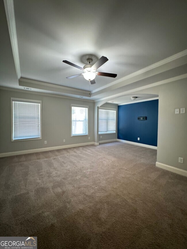 Building Photo - 829 Hawkins Creek Dr