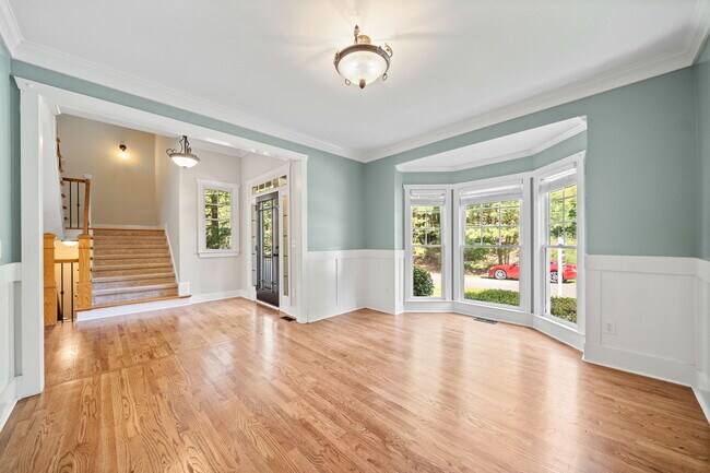 Building Photo - 521 Wooded Mountain Trail