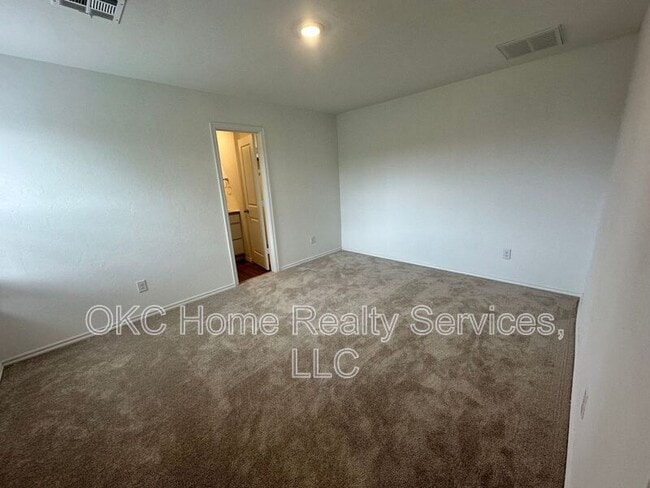 Building Photo - 3313 NW 148th St