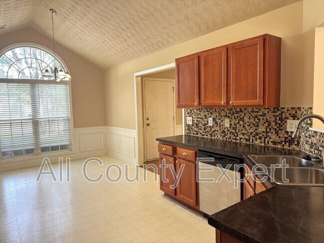 Building Photo - 1277 Poison Oak Ct SE