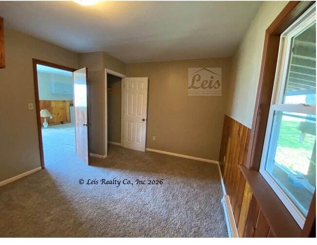 Building Photo - 7765 Childrens Home-Bradford Rd