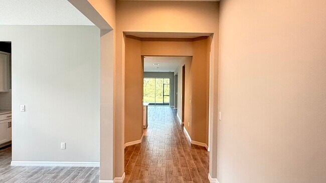Building Photo - 5911 Fieldmoor Ct