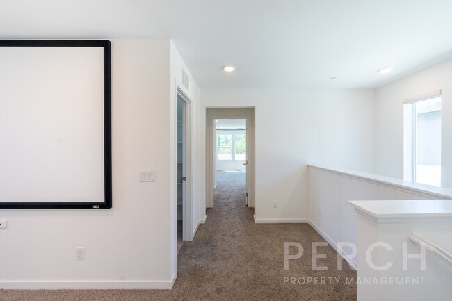 Building Photo - 24473 Sonieta Ct