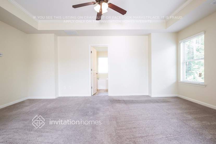 Building Photo - 4263 Violet Way Ct