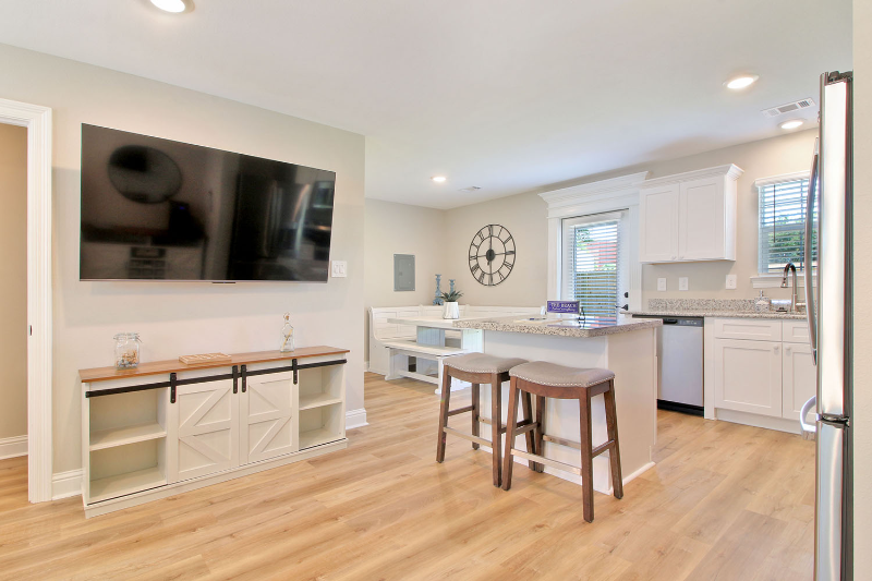 Building Photo - 101 Coral Breeze Drive