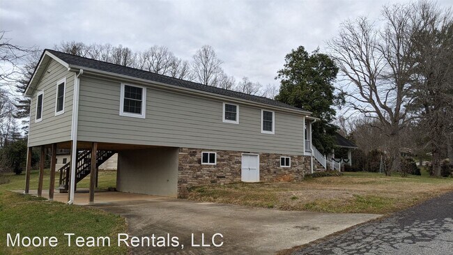 Building Photo - 1 br, 1 bath House - 114 Bumont Drive