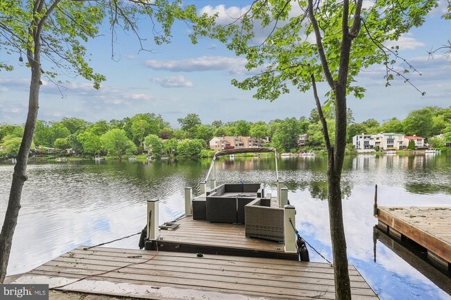 Building Photo - 1626 Waters Edge Ln