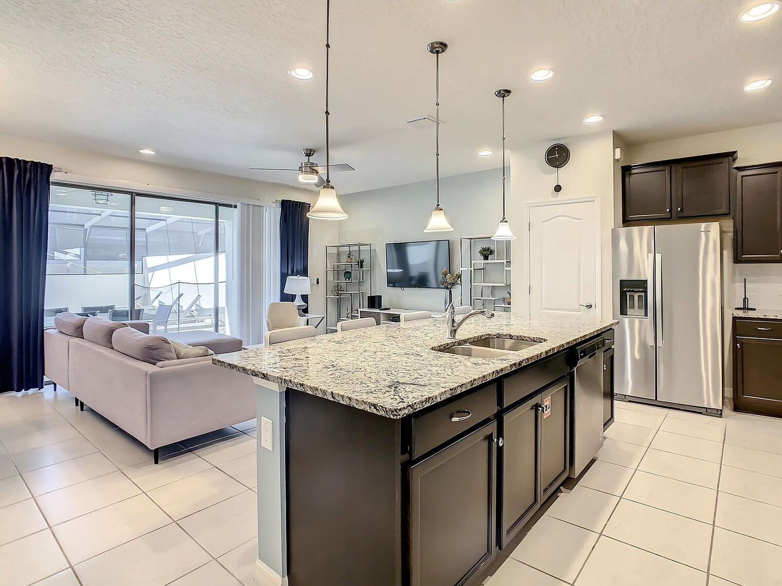 Building Photo - 2404 Tangier Dr