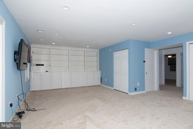 Building Photo - 11400 Dorchester Ln