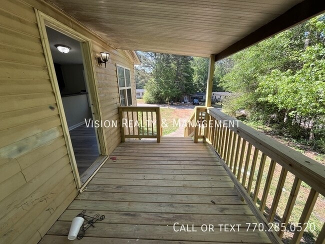 Building Photo - 137 Park W Ct