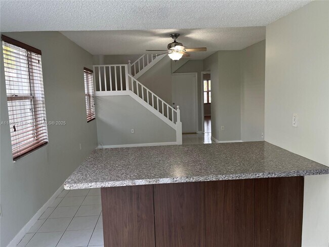 Building Photo - 4805 SW 154th Ave