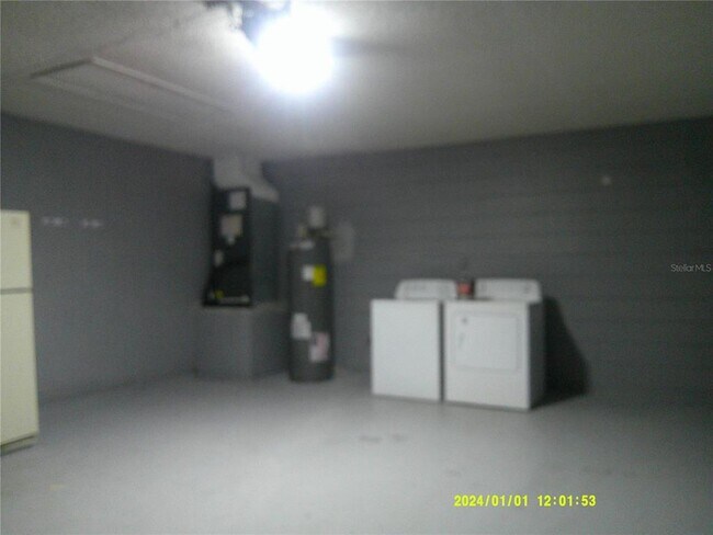 Building Photo - 818 Vermont Woods Ln