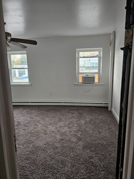 Building Photo - 105 S White Horse Pike