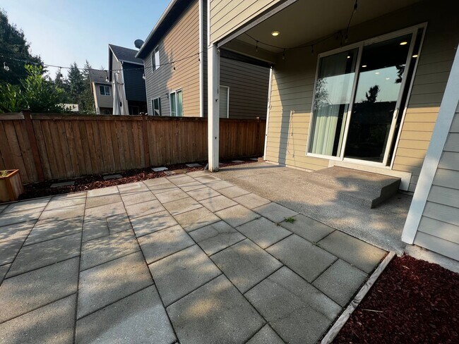 Building Photo - Updated 4 Bedroom Lacey/Hawks Prairie Home for Rent