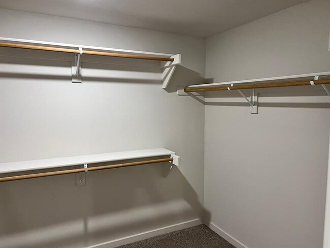 Building Photo - 2909 Firefly Dr