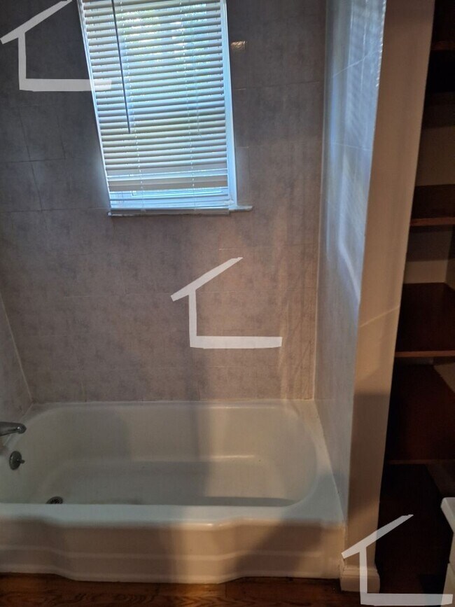 Building Photo - Large 1 bed in Cambridge