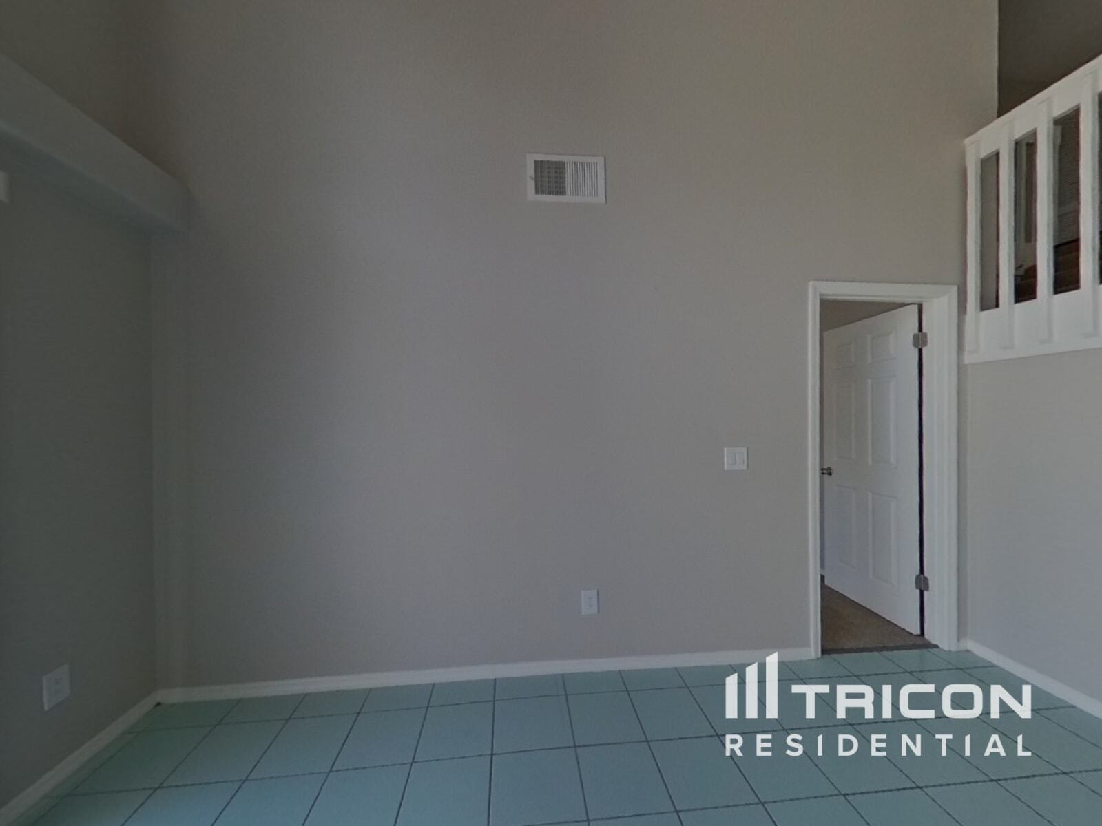 Building Photo - 3257 Brewster Dr