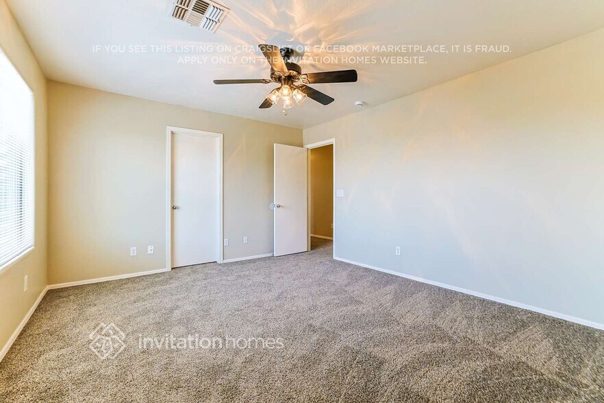 Building Photo - 2162 E Cochise Ave