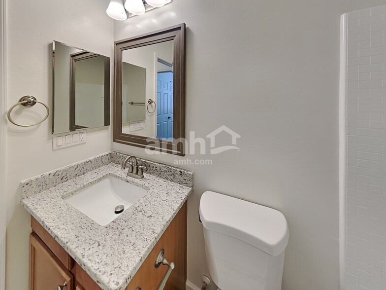 Building Photo - 20256 W Tonto St