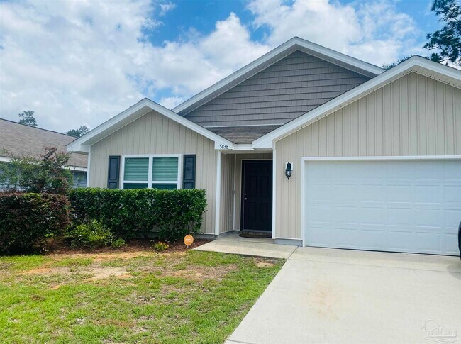 Building Photo - 5838 Blackhorse Cir