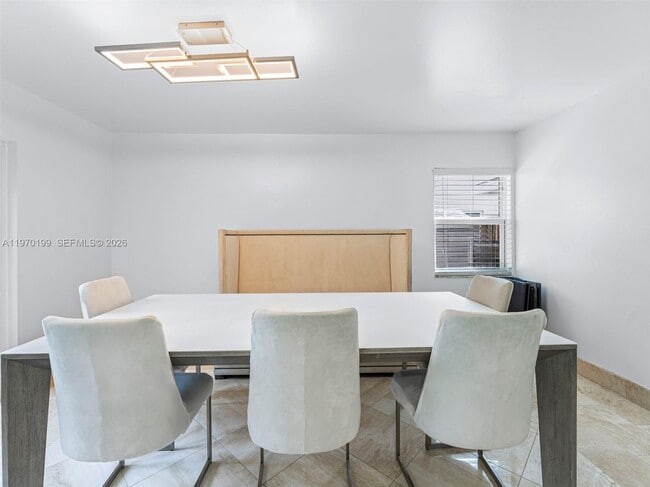 Building Photo - 10281 NW 32nd St