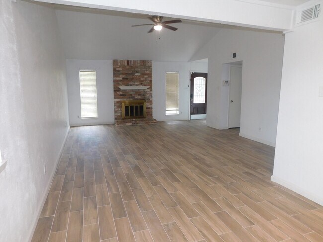 Building Photo - 2754 Quarry Hill Rd