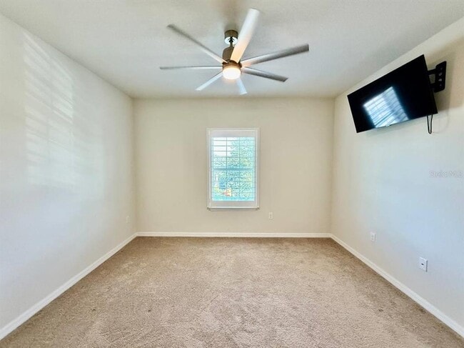 Building Photo - 18824 Birchwood Groves Dr