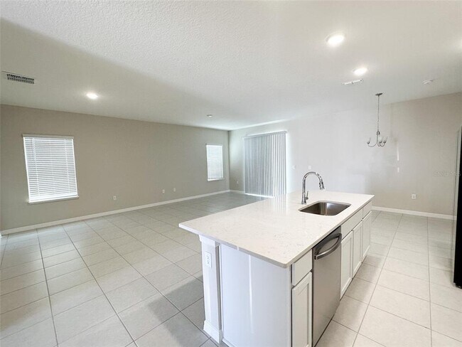 Building Photo - 506 Pawnee Ct