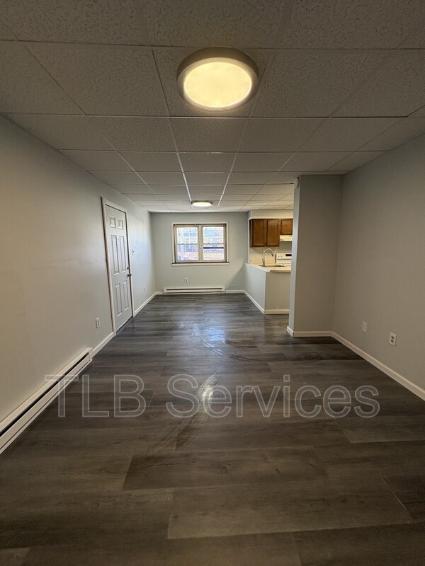 Building Photo - 563 Washington Ave